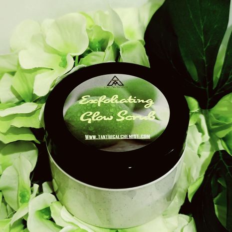 Exfoliating Glow Scrub