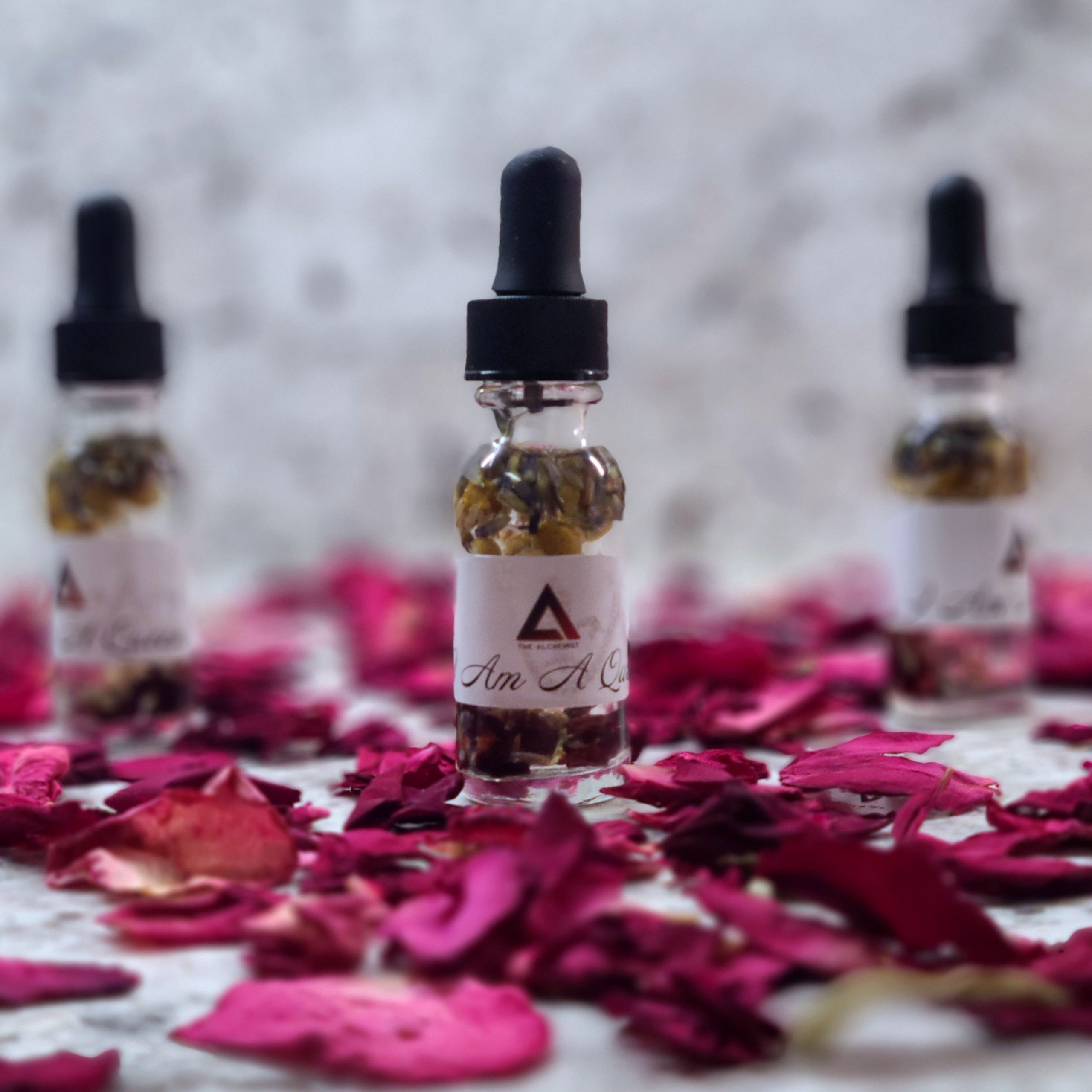 I Am A Queen Oil – The Alchemist